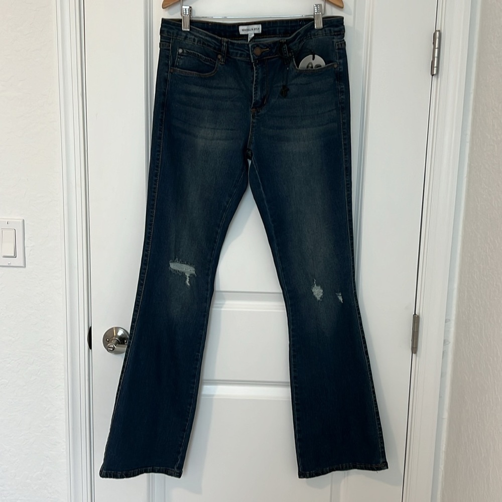 NWT Kendall & Kylie Kurvy Mid-rise Baby Boot Jean Size 11/12 Color Pasadena
